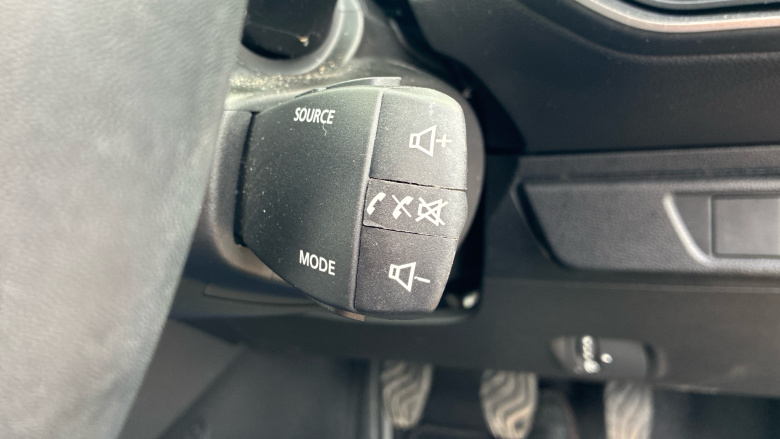 Dacia Sandero Stepway 1.0 TCe Journey 5dr Petrol Hatchback